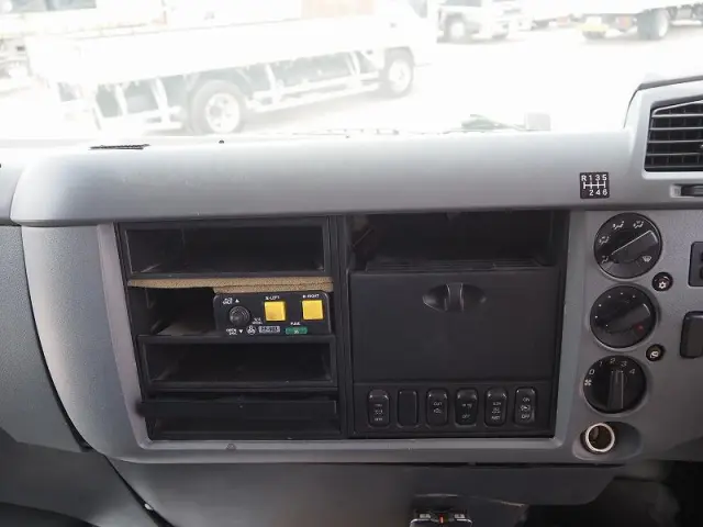 三菱 ファイター SKG-FK61F(2WD)の写真45
