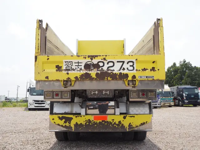 UD クオン QKG-CW5XL(6x4)の写真4
