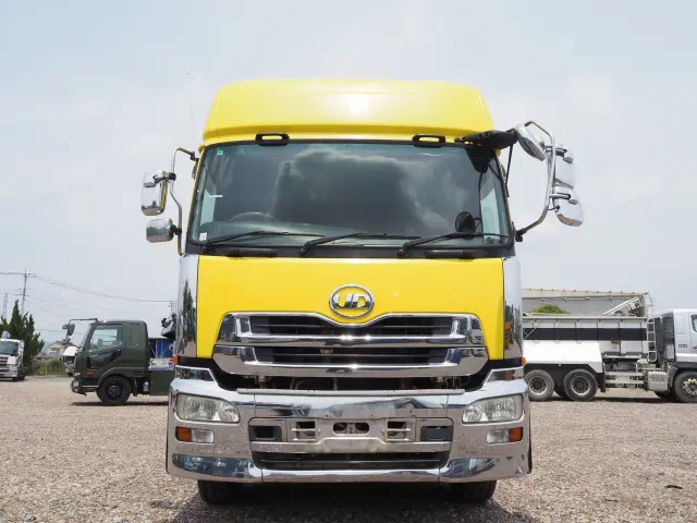 UD クオン QKG-CW5XL(6x4)の写真8
