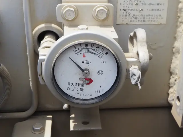 UD クオン QKG-CW5XL(6x4)の写真36