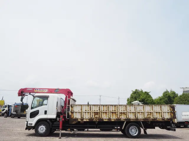 いすゞ フォワード LPG-FTR90S2(2WD)の写真2