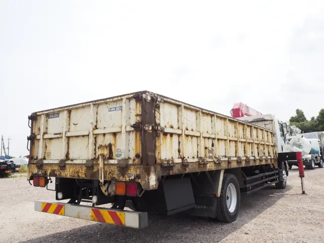 いすゞ フォワード LPG-FTR90S2(2WD)の写真5