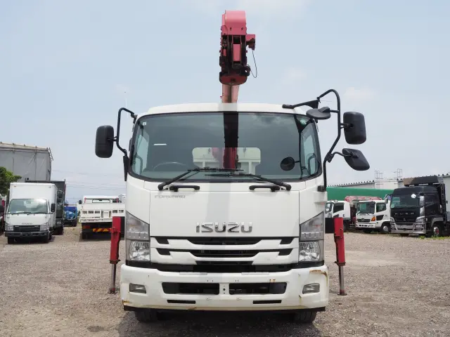 いすゞ フォワード LPG-FTR90S2(2WD)の写真8
