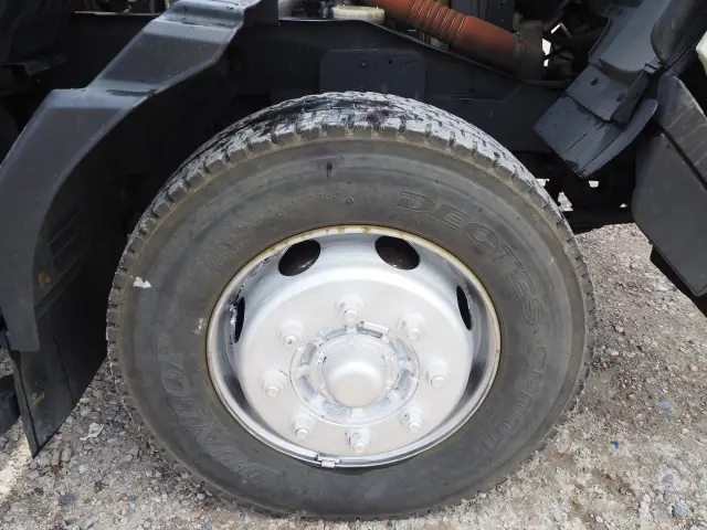 いすゞ フォワード LPG-FTR90S2(2WD)の写真18