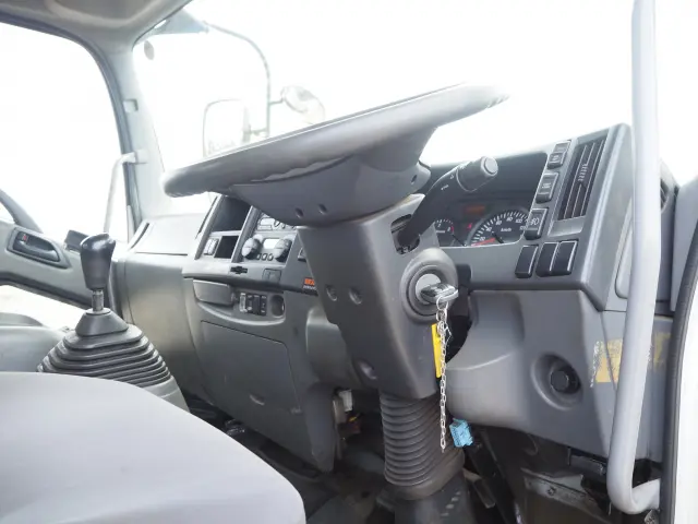 いすゞ フォワード LPG-FTR90S2(2WD)の写真43