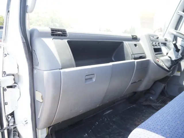 三菱 キャンター PDG-FE83DY(2WD)の写真38