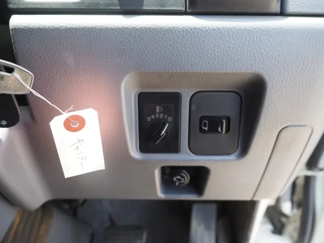 三菱 キャンター PDG-FE83DY(2WD)の写真48