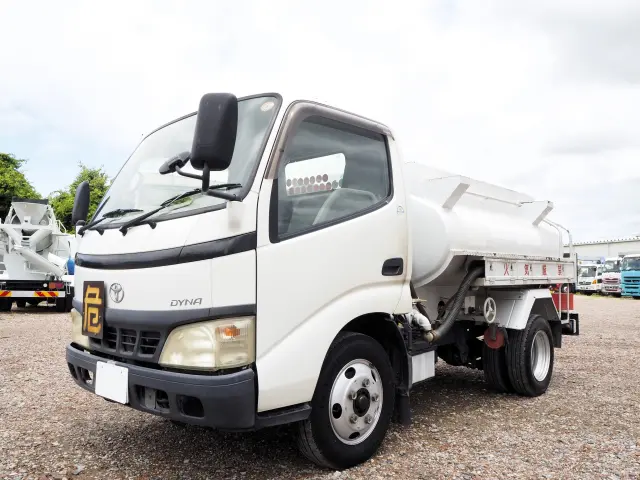 トヨタ ダイナ PB-XZU301(2WD)の写真1