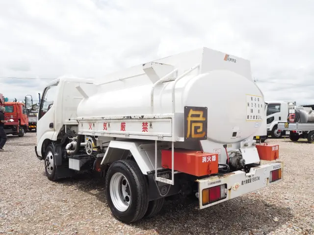 トヨタ ダイナ PB-XZU301(2WD)の写真3