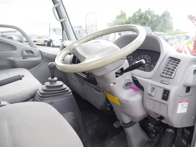 トヨタ ダイナ PB-XZU301(2WD)の写真43