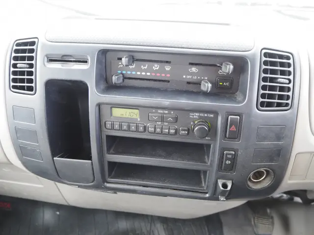 トヨタ ダイナ PB-XZU301(2WD)の写真46