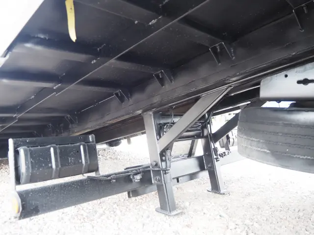 三菱 キャンター PDG-FE83DY(2WD)の写真23