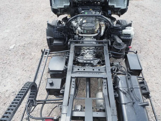 三菱 キャンター PDG-FE83DY(2WD)の写真27