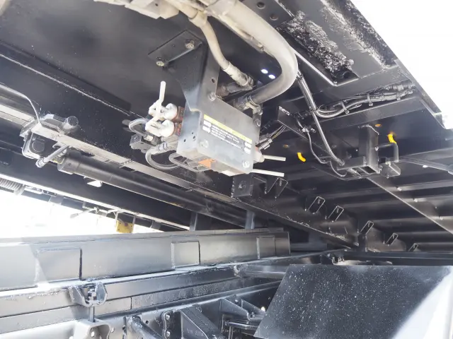 三菱 キャンター PDG-FE83DY(2WD)の写真35