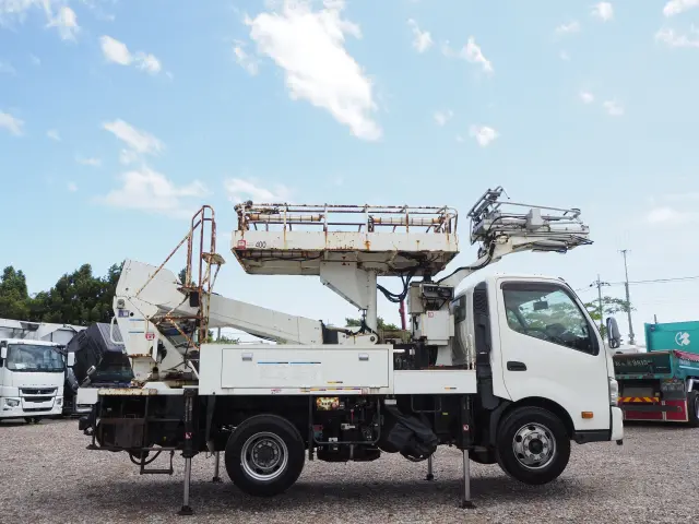 日野 デュトロ TKG-XZU700M(2WD)の写真6