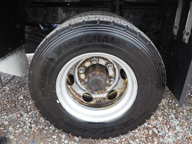 日野 デュトロ TKG-XZU700M(2WD)の写真17