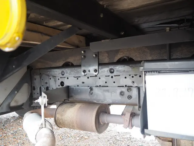 いすゞ フォワード TKG-FRR90S2(2WD)の写真21
