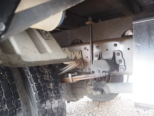 いすゞ フォワード TKG-FRR90S2(2WD)の写真23