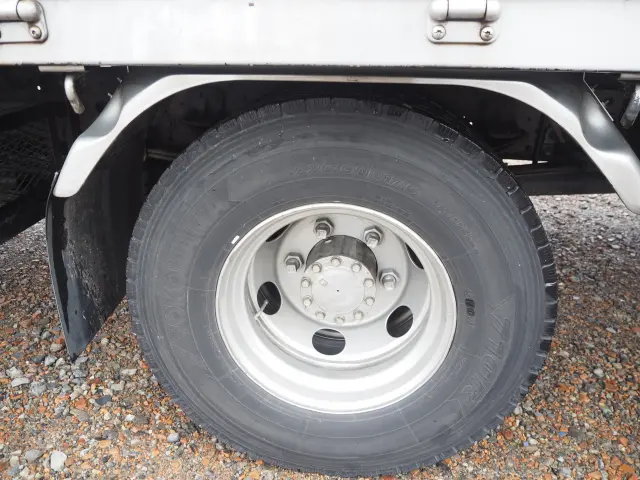いすゞ フォワード TKG-FRR90S2(2WD)の写真24