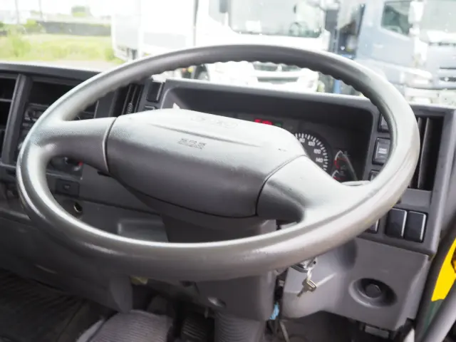 いすゞ フォワード TKG-FRR90S2(2WD)の写真42