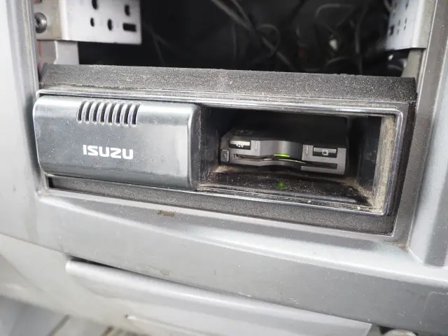 いすゞ フォワード TKG-FRR90S2(2WD)の写真45