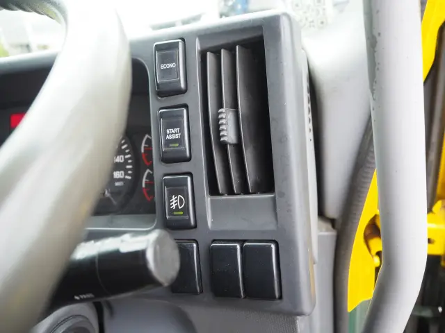 いすゞ フォワード TKG-FRR90S2(2WD)の写真48