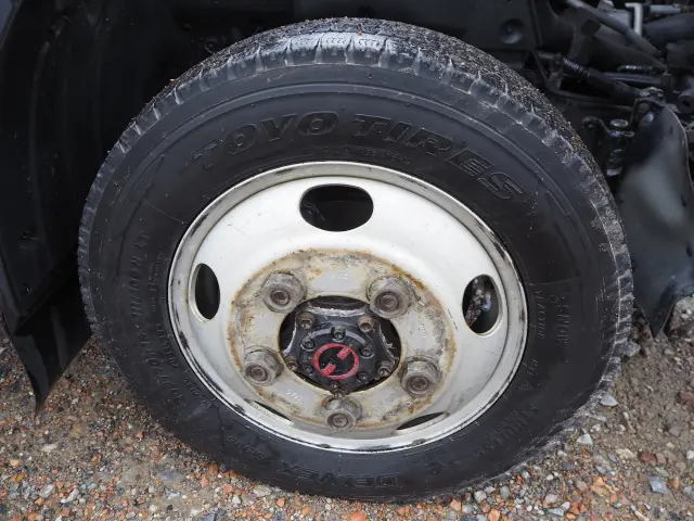日野 デュトロ SKG-XZU685M(4WD)の写真10