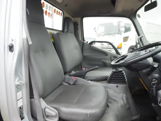 日野 デュトロ SKG-XZU685M(4WD)の写真42