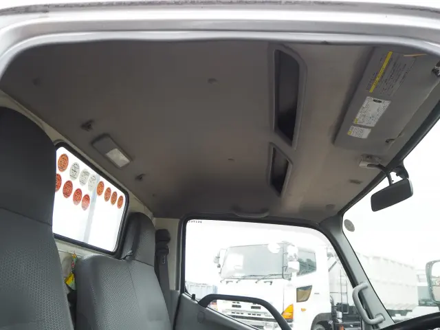 日野 デュトロ SKG-XZU685M(4WD)の写真44