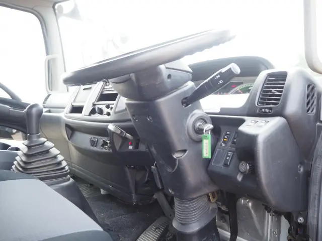 日野 レンジャー BKG-FD7JLYA(2WD)の写真42