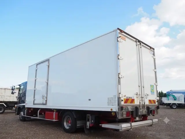 日野 レンジャー 2KG-FD2ABG(2WD)の写真3