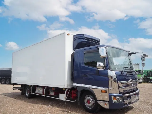 日野 レンジャー 2KG-FD2ABG(2WD)の写真7