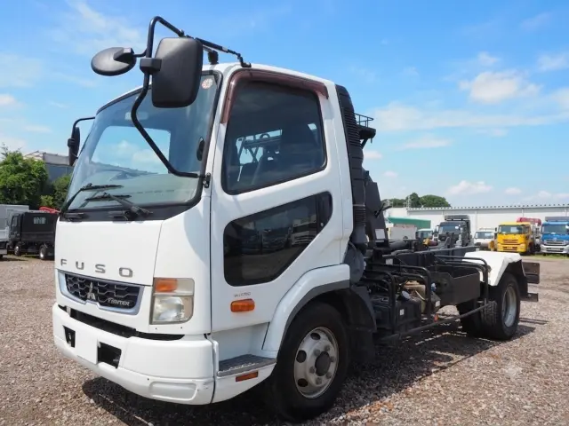 三菱 ファイター 2KG-FK71F(2WD)の写真1