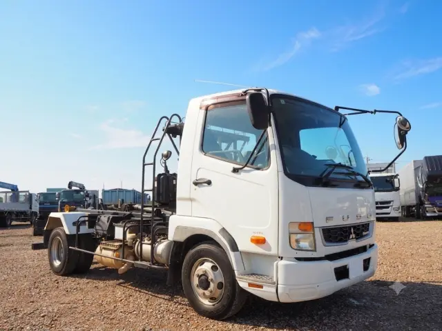 三菱 ファイター 2KG-FK71F(2WD)の写真7