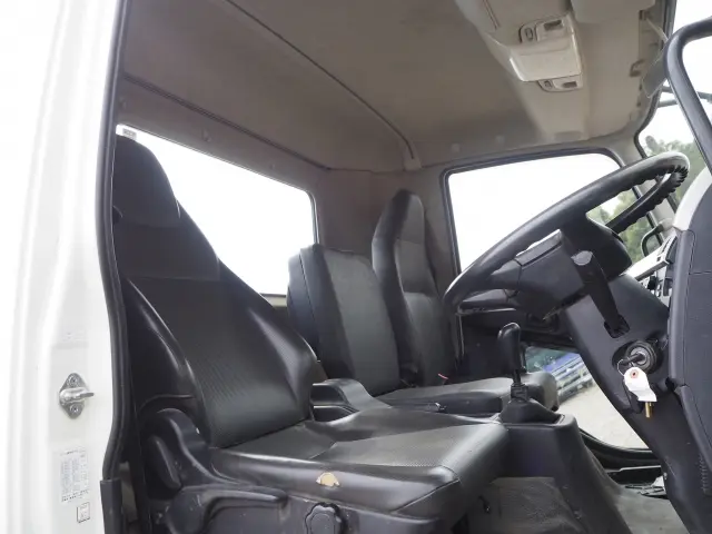 三菱 ファイター 2KG-FK71F(2WD)の写真41