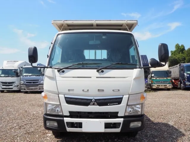 三菱 キャンター TPG-FEA80(2WD)の写真8