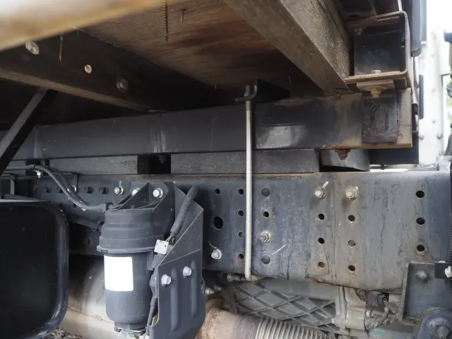 三菱 キャンター TPG-FEA80(2WD)の写真17