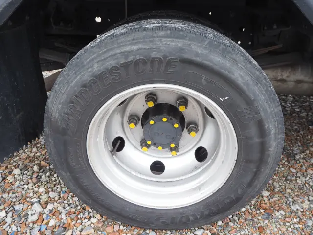 三菱 キャンター TPG-FEA80(2WD)の写真21