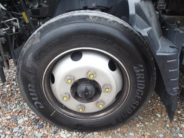 三菱 キャンター TPG-FEA80(2WD)の写真32