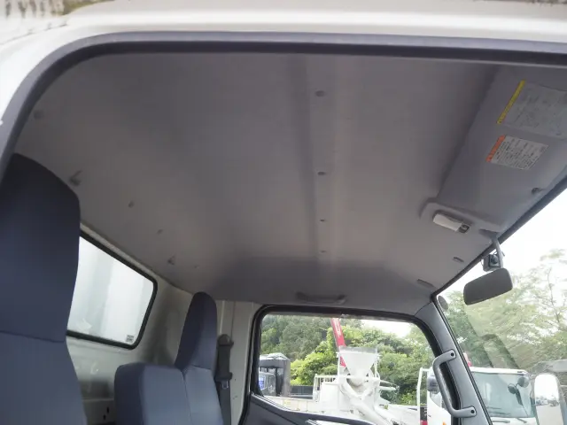 三菱 キャンター PDG-FE84DV(2WD)の写真44