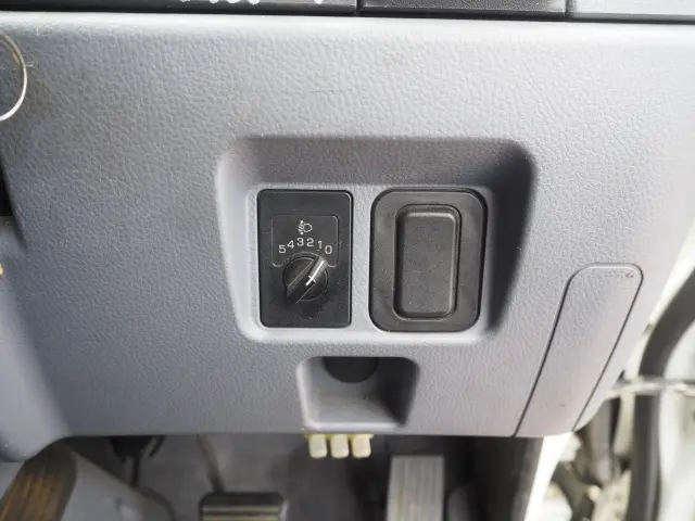 三菱 キャンター PDG-FE84DV(2WD)の写真47