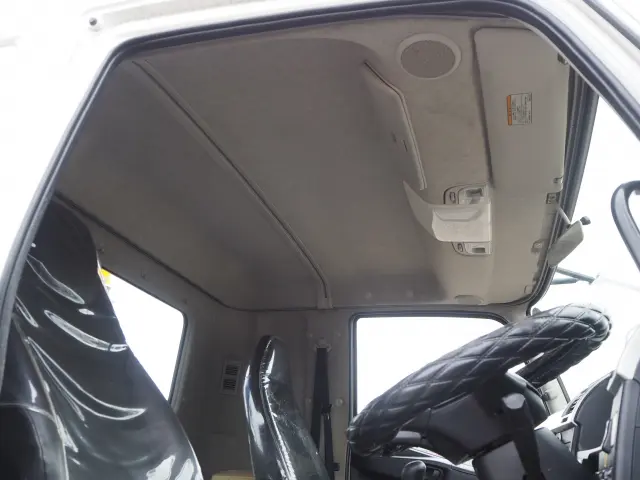 三菱 ファイター 2KG-FK61F(2WD)の写真42