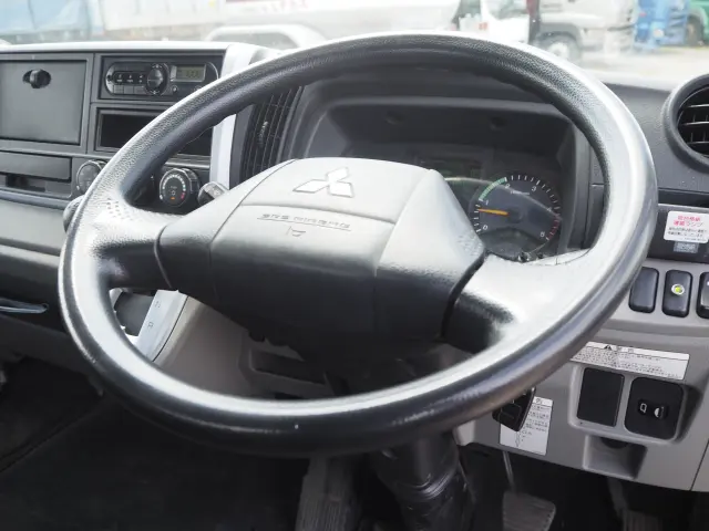 三菱 キャンター TPG-FEB90(2WD)の写真44