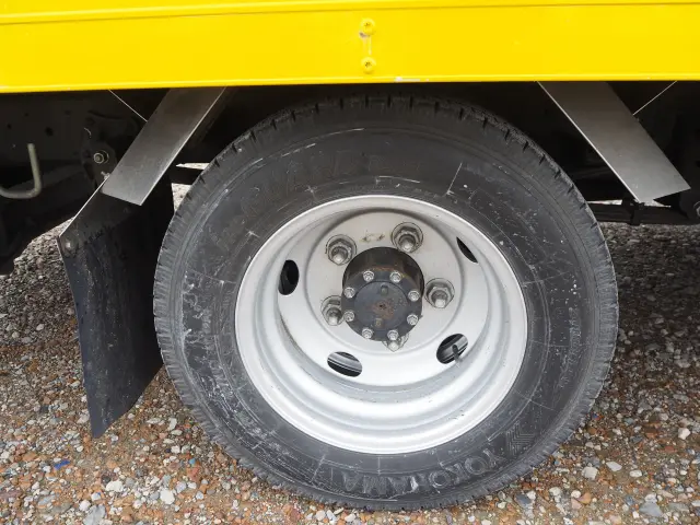 いすゞ フォワード TKG-NPR85AN(2WD)の写真15