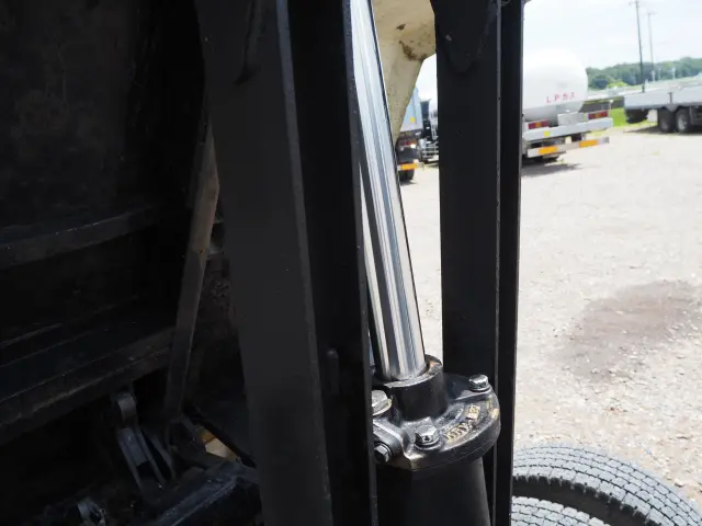 いすゞ フォワード SKG-FRR90S1(2WD)の写真20
