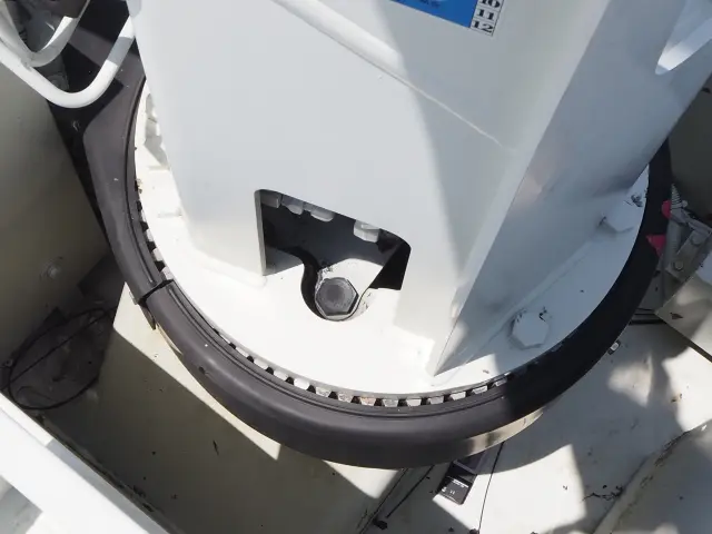 日野 デュトロ TPG-XZU600X(2WD)の写真14
