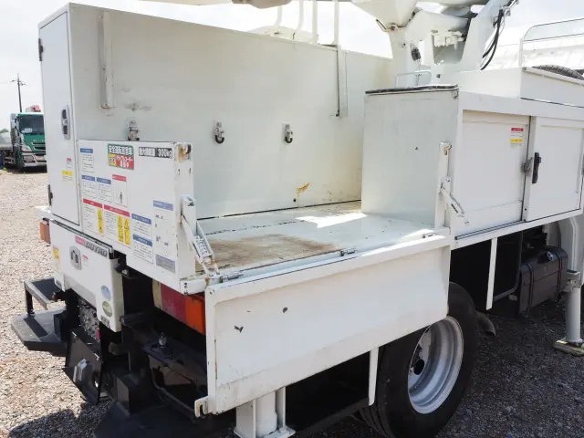 日野 デュトロ TPG-XZU600X(2WD)の写真24