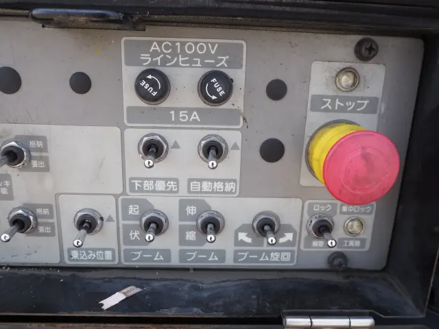 日野 デュトロ TPG-XZU600X(2WD)の写真27