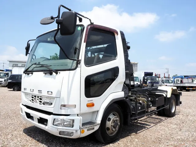 三菱 ファイター TKG-FK71F(2WD)の写真1