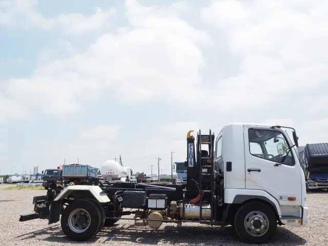 三菱 ファイター TKG-FK71F(2WD)の写真6
